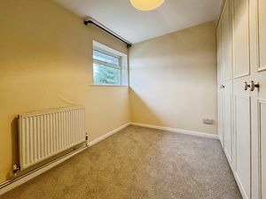 Bedroom- click for photo gallery